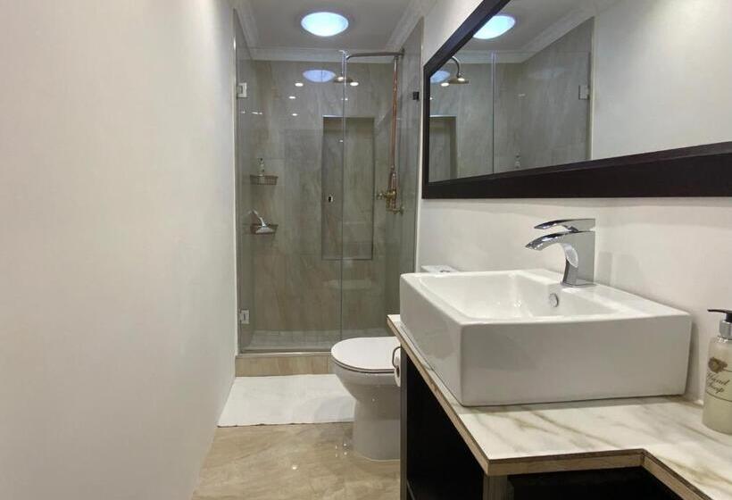 Quarto Deluxe Vista Piscina, Goblin S Mead