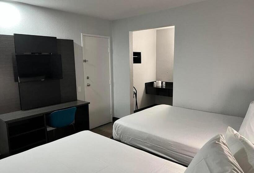 Четырехместный Номер Deluxe, Motel 6 Lakeland, Fl