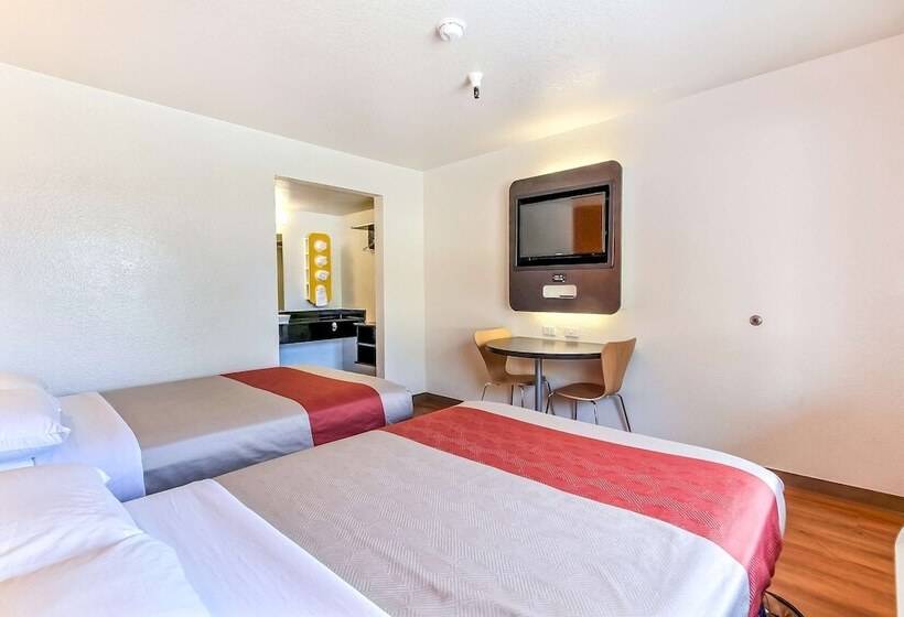 Номер Deluxe, Motel 6watsonville, Ca  Monterey Area