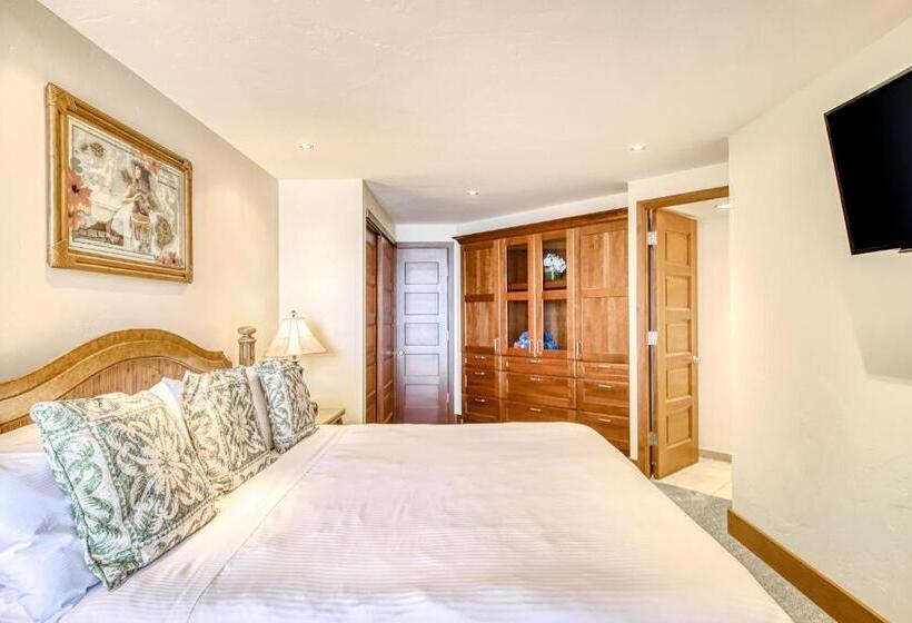 Апартаменты 2 Спальни, Kaanapali Shores 804