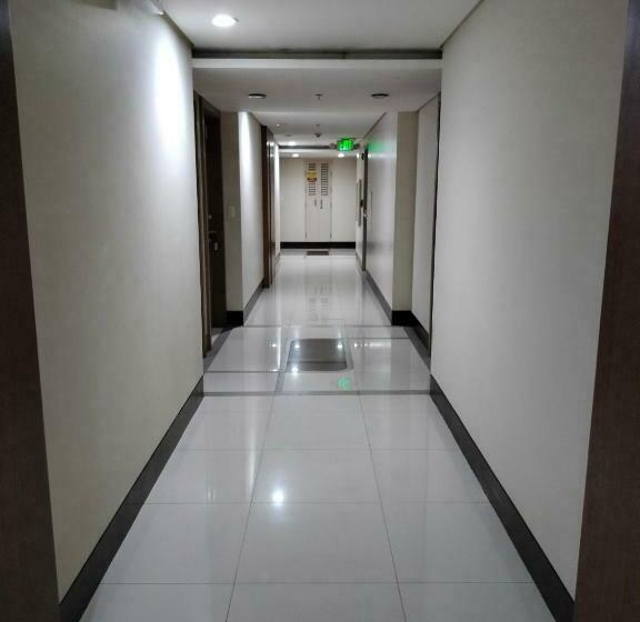 استودیوی استاندارد, Rqui Condotel Near Airport