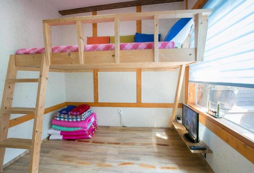 Номер Стандарт, Ddlanchae Hanok Stay   Main House