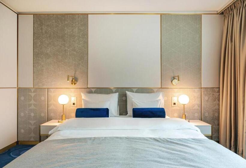 اتاق لوکس یک تخته, Ferreus Modern Art Deco