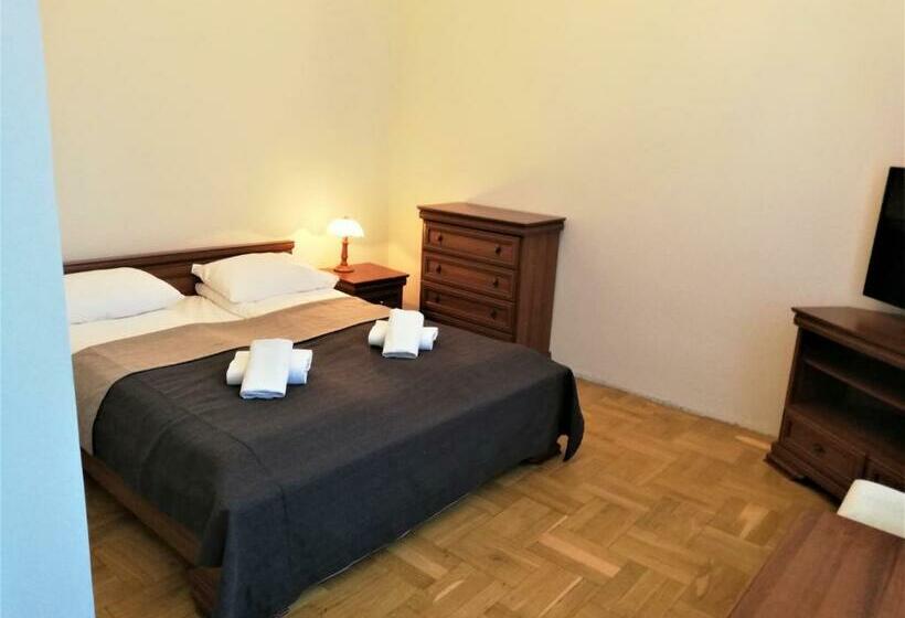 Economy Quadruple Room, Rewita Rusałka