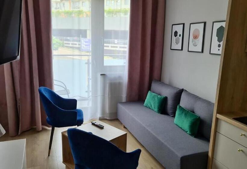آپارتمان 1 خوابه, Apartamenty Rondo