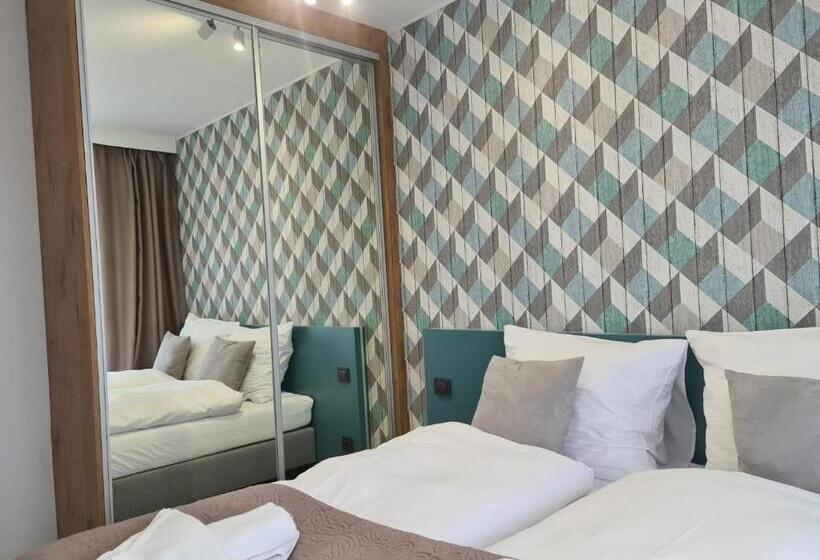 آپارتمان سوپریور 1 خوابه, Apartamenty Rondo