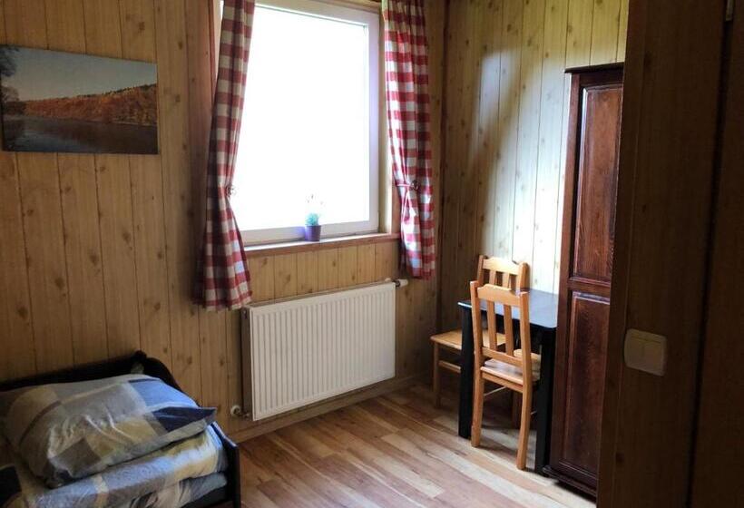 اتاق استاندارد, Bieszczadzki Klin Bklin