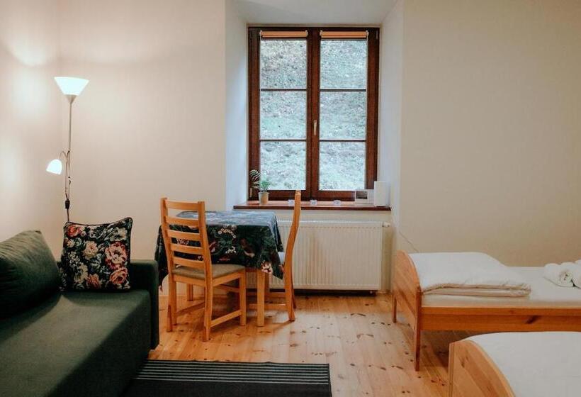 اتاق استاندارد, Zamkowa, Pokoje Gościnne