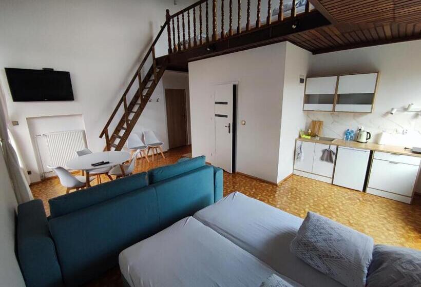 Семейный Номер Вид на Горы, Apartamenty Monterska