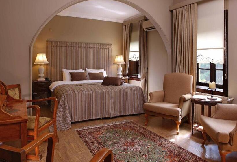Quarto standard, Manici Kasri