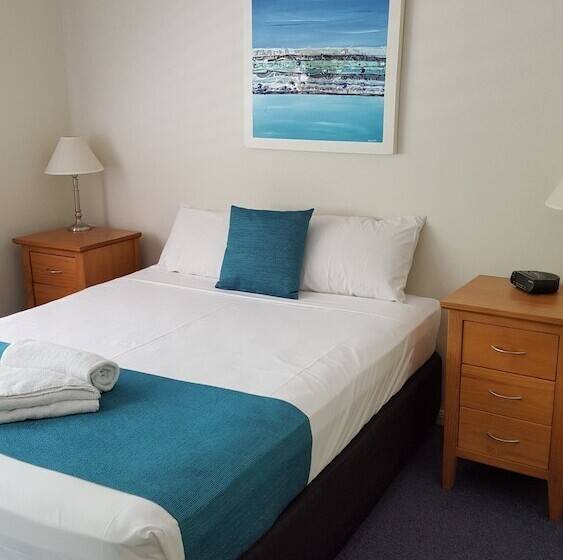 침실 2개 바다 전망 아파트, Sea Star Apartments
