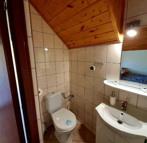 اتاق استاندارد با بالکن, Leśny Dwór Bieszczady   Sauna I Gorąca Balia