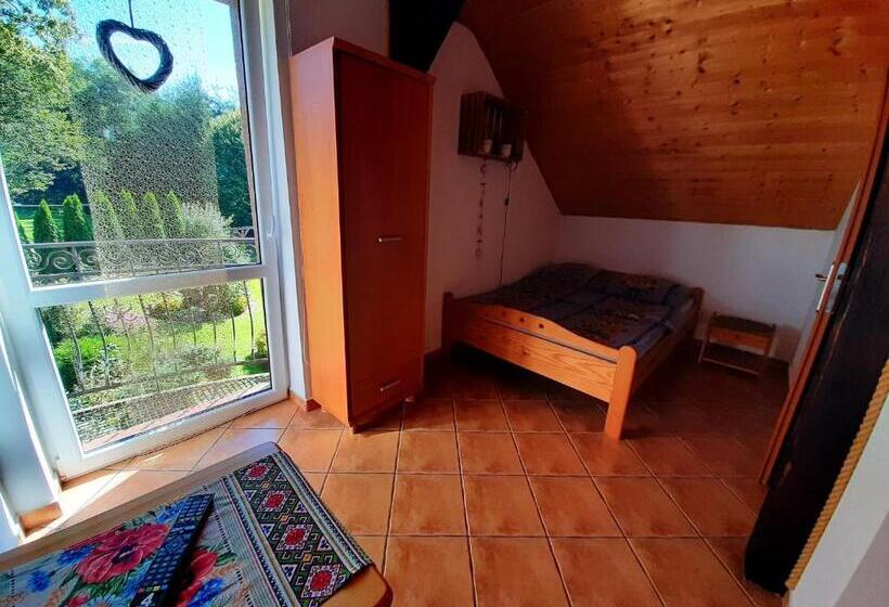 اتاق استاندارد با چشم‌انداز باغ, Leśny Dwór Bieszczady   Sauna I Gorąca Balia