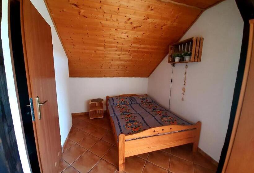 اتاق استاندارد با چشم‌انداز باغ, Leśny Dwór Bieszczady   Sauna I Gorąca Balia