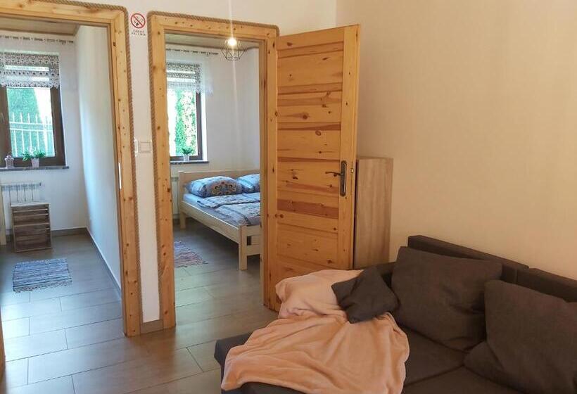 آپارتمان 1 خوابه با تراس, Leśny Dwór Bieszczady   Sauna I Gorąca Balia