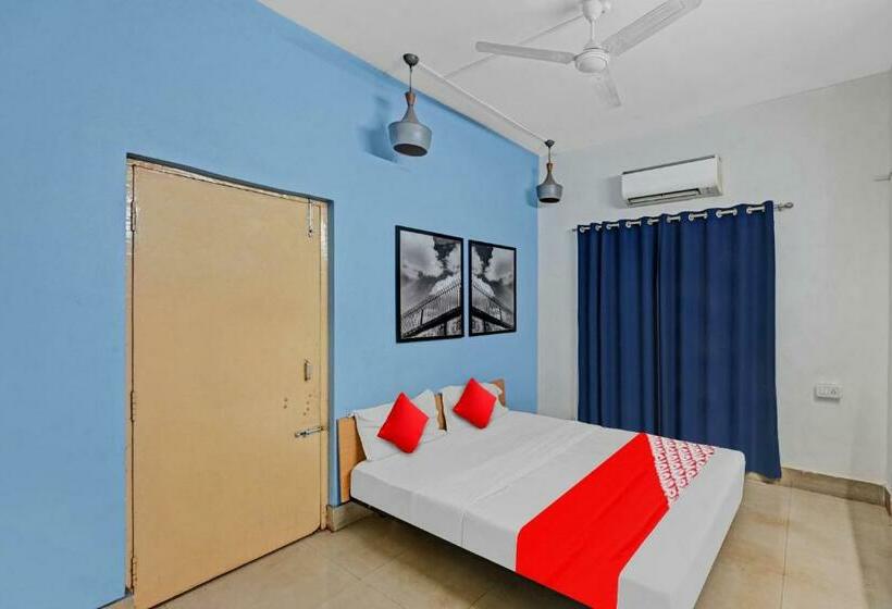 Трехместный Номер Классика, Flagship Hotel Park View Inn