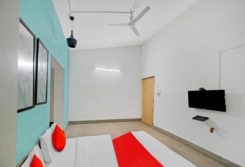 Трехместный Номер Классика, Flagship Hotel Park View Inn