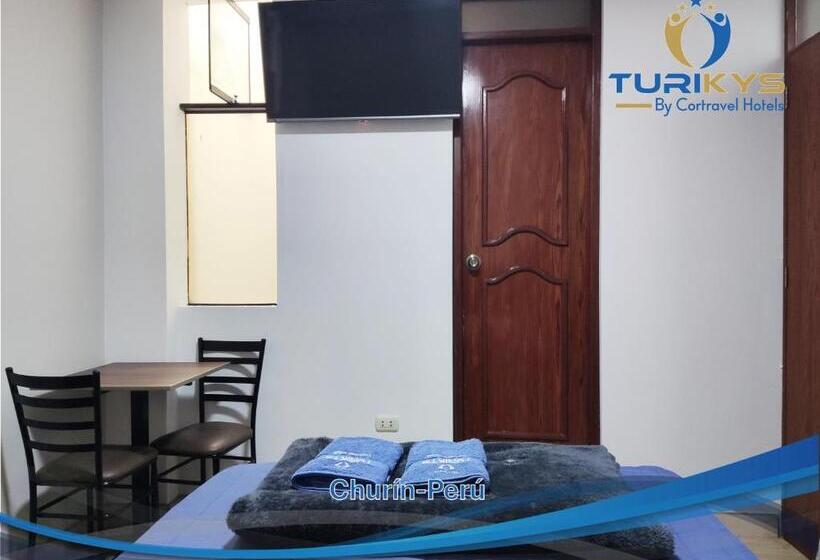 اتاق اکونومی, Turikys Churin