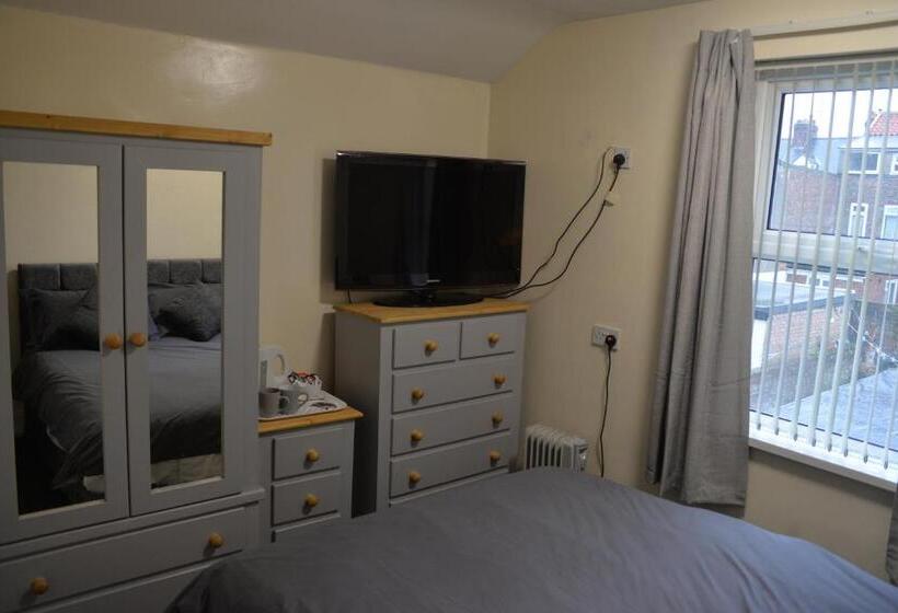 Номер Стандарт, Windmill Guest House