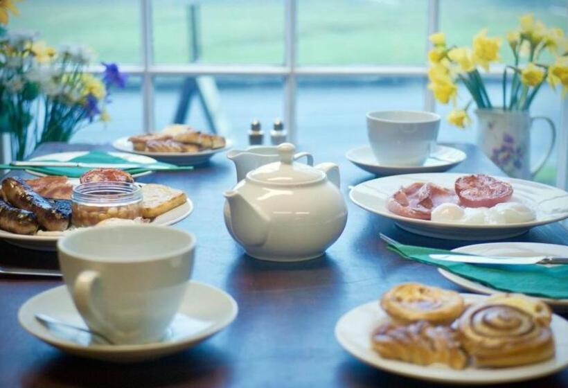 家庭房带园景, The Barn Guest House And Tearoom