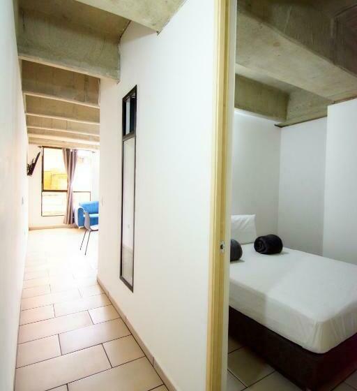 آپارتمان 2 خوابه, Mangata Living