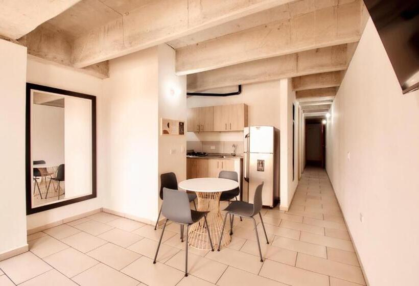 آپارتمان 2 خوابه, Mangata Living