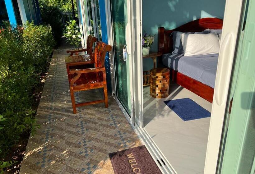 اتاق استاندارد با چشم‌انداز باغ, Twocans Resort Kohmak   Sha