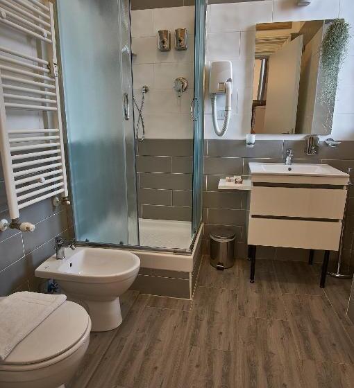 استودیوی سوپریور, Cuore Di Bologna Suites