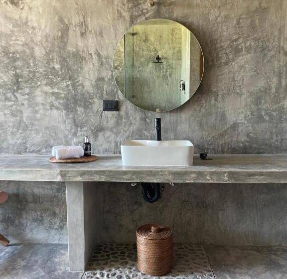 Quarto Estandar com Sacada, Dos Mares Barefoot