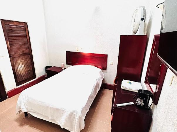 اتاق استاندارد, Nueva Antequera