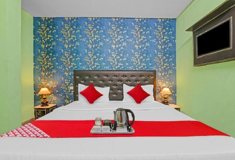 Трехместный Номер Классика, Flagship Hotel Victory Near Burlington Crossing