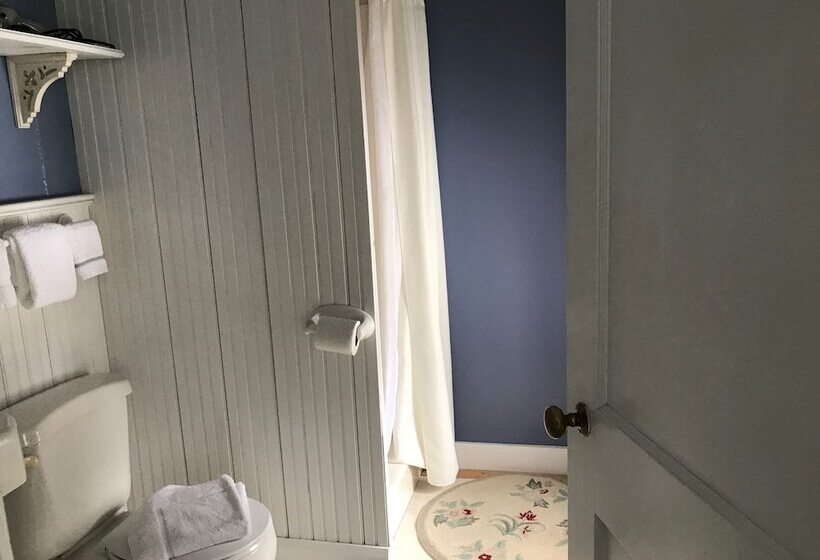 标准间, The Monadnock Inn