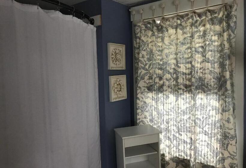 带1个卧室的公寓, The Monadnock Inn