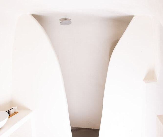 Suite, White Cave Villas