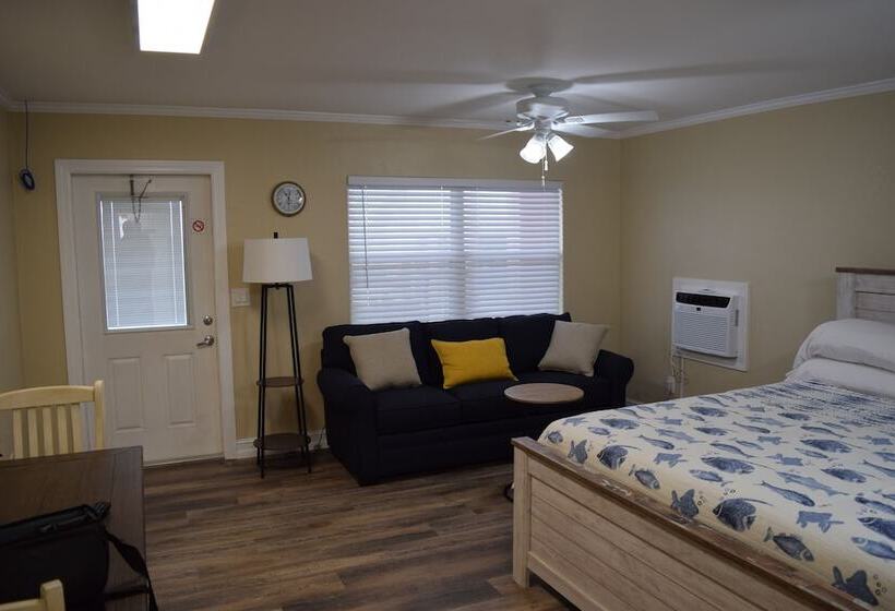 إستوديو ديلوكس, Caribbean Shores Waterfront Resort