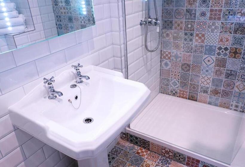 اتاق استاندارد با تخت بزرگ, 23 St Mary's