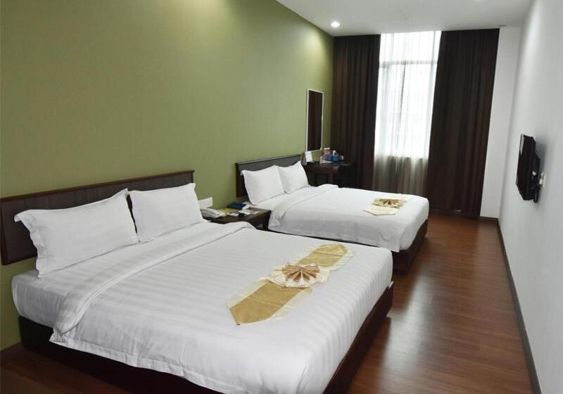 디럭스 룸, Li Hua Hotel , Bintulu Sentral