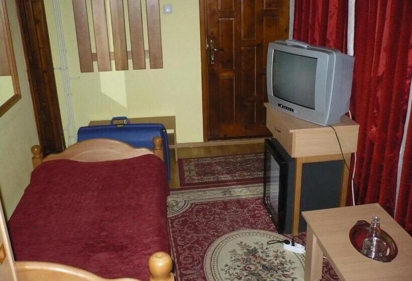 اتاق استاندارد یک نفره, Regal