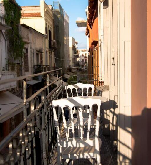 2 Bedroom Suite with Balcony, Elia Daliani