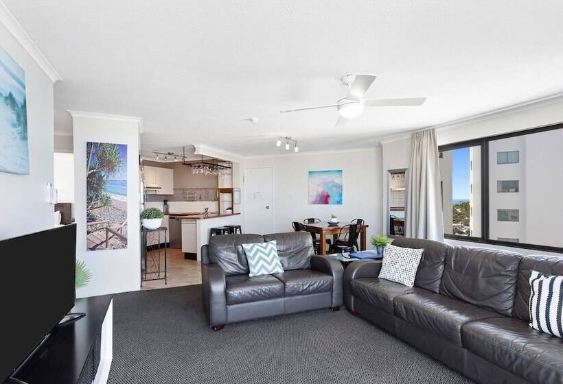 آپارتمان خانوادگی 2 خوابه, Langley Park Apartments
