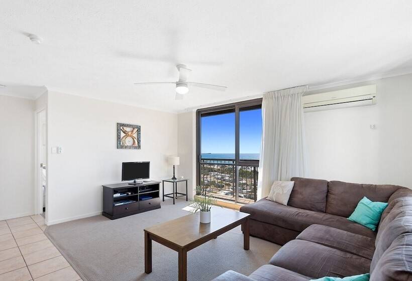 آپارتمان لوکس 2 خوابه, Langley Park Apartments