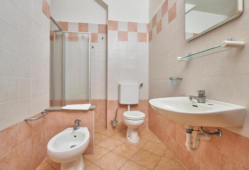 Apartamento 1 Dormitorio Vista Mar, Residence Reale