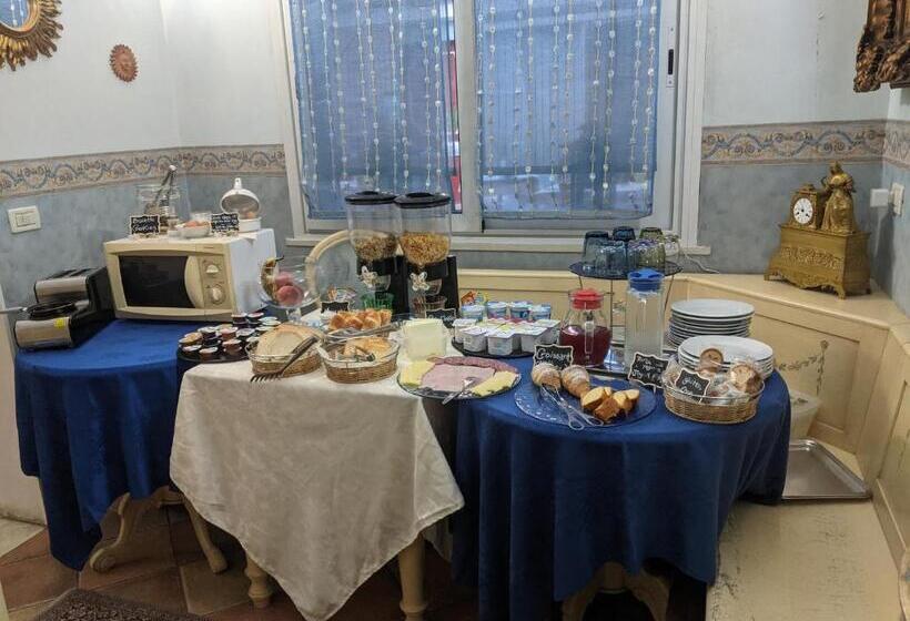 اتاق اکونومی, D'elite Room & Breakfast