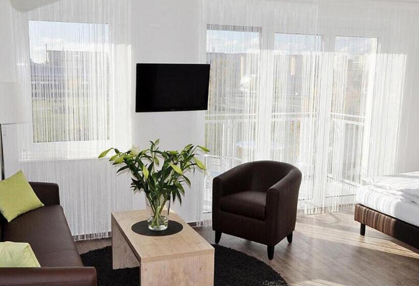 استودیوی استاندارد, Adapt Apartments Berlin  Adlershof