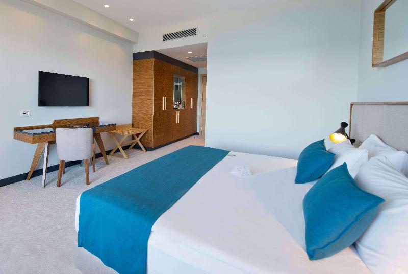 اتاق لوکس با چشم‌انداز شهر, Ramada Plaza Hotel & Spa Trabzon