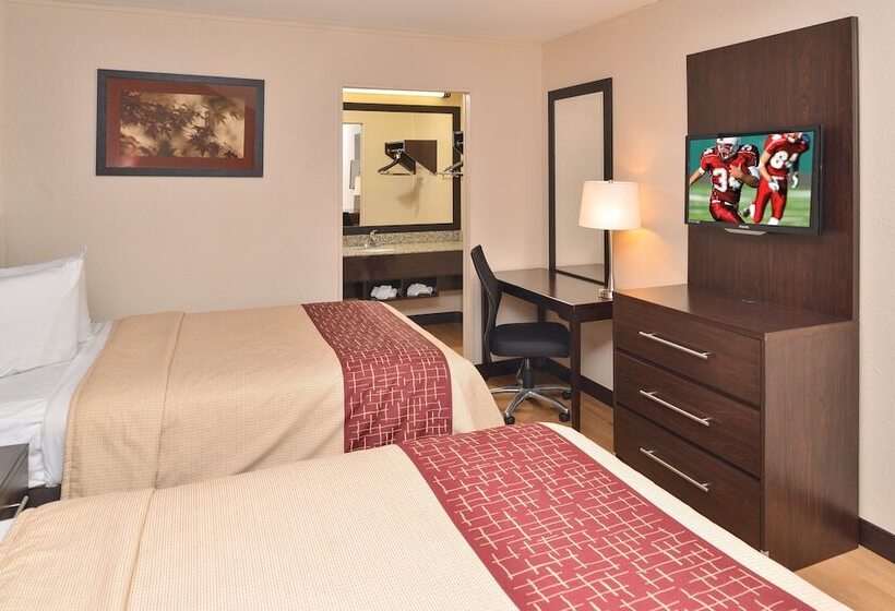 Номер Deluxe, Red Roof Inn Marietta