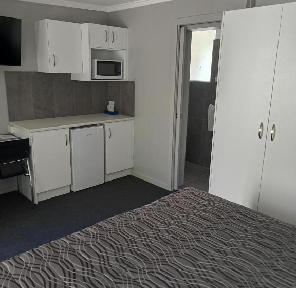 Люкс Deluxe Кровать Кинг, Solomon Inn Motel Figtree