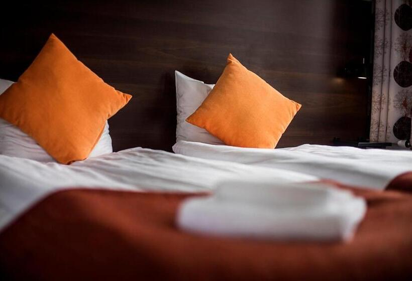 Номер Стандарт, First Hotel Solna