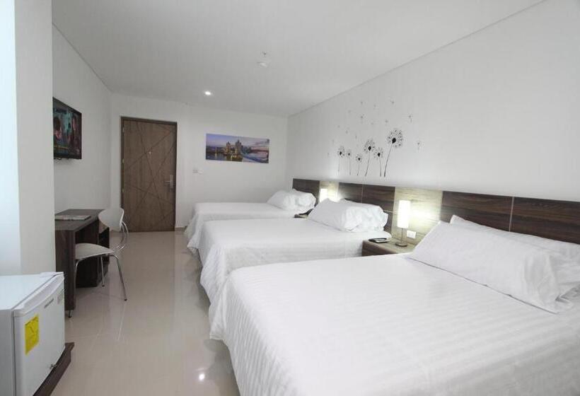 베이직 3인 룸, Oxford Barranquilla