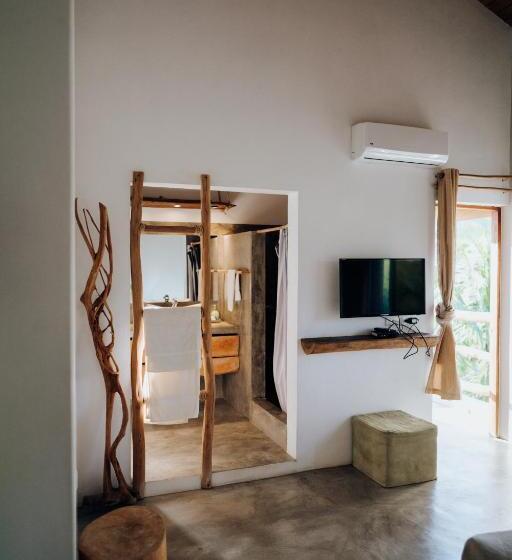 اتاق لوکس, Residencia El Balata